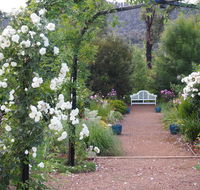Delderfield Cottages - Lismore Accommodation