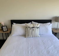 Delicate and Peaceful Bundoora Townhouse 11-R3 - Lismore Accommodation