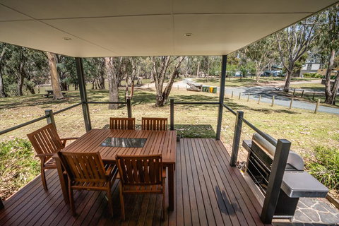 Deniliquin Riverside Caravan Park - Lismore Accommodation 1