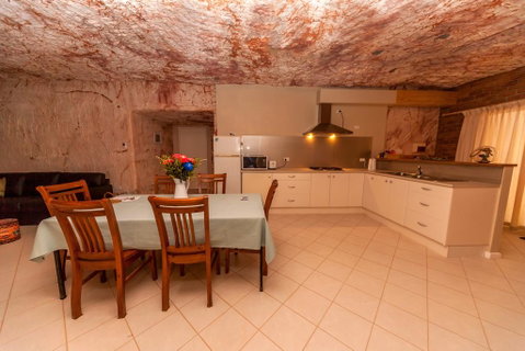 Desert Dwellers Underground B&B - Lismore Accommodation 0