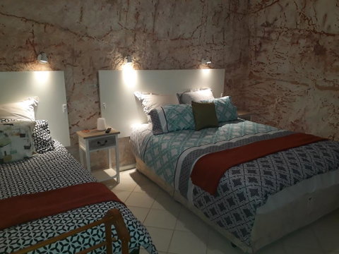 Desert Dwellers Underground B&B - Lismore Accommodation 1