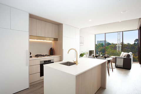 Designer Apartment With Balcony In Quiet Suburb - Lismore Accommodation 1