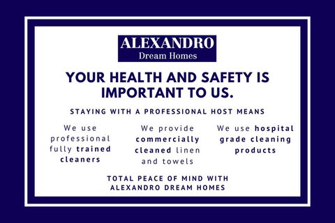 DESIGNER HOLIDAY BEACH PAD // 4 BED // COPA - Lismore Accommodation 1