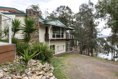 Devinegetaway - Lismore Accommodation 1