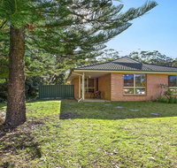 Dolphin Cottage - in the heart of Callala Beach - Lismore Accommodation