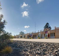 Drouin Motel - Lismore Accommodation