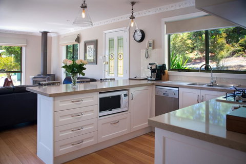 Ducks Bay - Lismore Accommodation 2