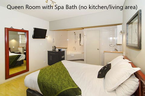 Dunsborough Bay Village Resort Apartments - Lismore Accommodation 2