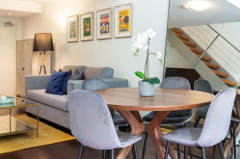 Elegant Loft Perfect For Inner City Explorers - Lismore Accommodation 1