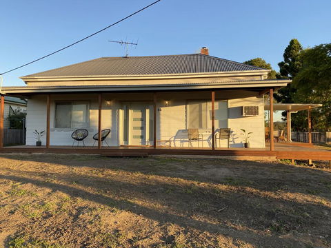 Ellalong Lagoon Home With A View - Lismore Accommodation 1