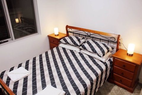 Executively Styled 2 Bed, 2 Bath, Perfect Location - Lismore Accommodation 2