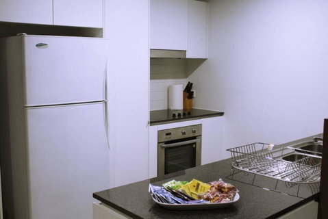 Executively Styled 2 Bed, 2 Bath, Perfect Location - Lismore Accommodation 0