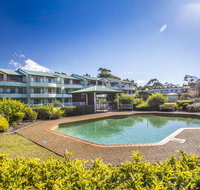 Fathoms 1 - Mollymook - Lismore Accommodation