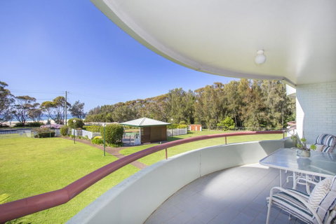 Fathoms 9 - Mollymook - Lismore Accommodation 0