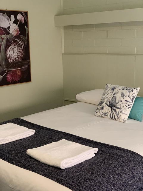 Finley Country Club Hotel Motel - Lismore Accommodation 2