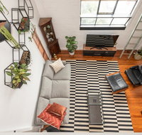 Fitzroy Converted Warehouse Penthouse - Lismore Accommodation