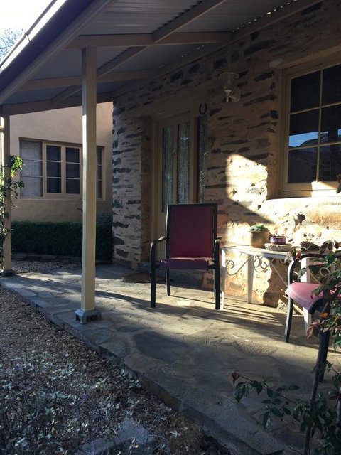 Gasworks B&B Cottages - Lismore Accommodation 3
