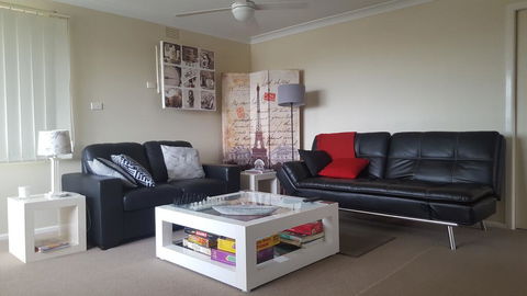 Gateway To The Surf Coast And Geelong - Lismore Accommodation 0
