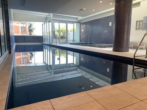GLENELG Five Stars - Lismore Accommodation 3