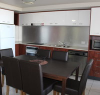 Gold Coast Chevron Apartment - Lismore Accommodation