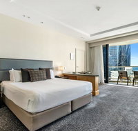 Gold Tower in the Oaks Hotel Surfers Paradise - 1020 - Lismore Accommodation