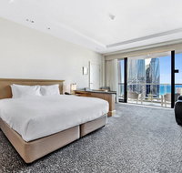Gold Tower Private Hotel Suite with Ocean Views - Lismore Accommodation