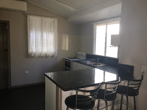 Goondihill Hotel - Lismore Accommodation 2