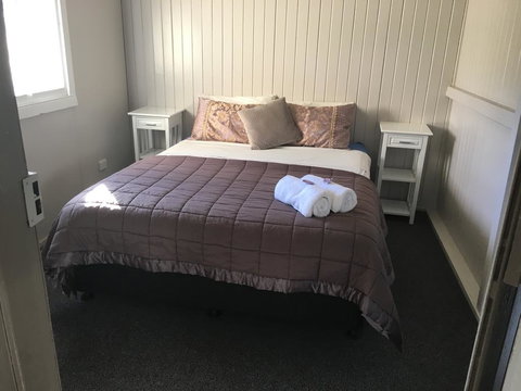 Goondihill Hotel - Lismore Accommodation 3