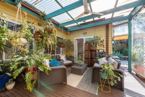 Gorgeous Family Retreat - Lismore Accommodation 0