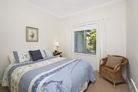 GOWAN ROSS COTTAGE - Lismore Accommodation 3