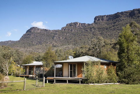 Grampians Chalets - Lismore Accommodation 1