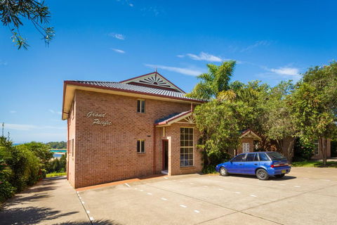 Grand Pacific 1 Unit 1 - Lismore Accommodation 0