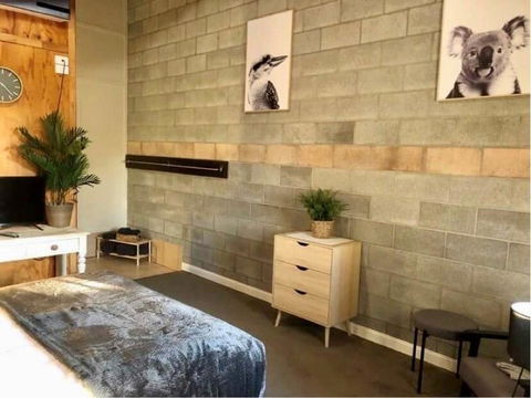 Granite Belt Cabins - Lismore Accommodation 2
