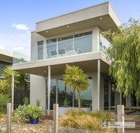 Grossard Point The Lighthouse Ventnor - Lismore Accommodation