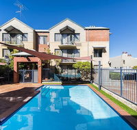 Hay St - Subi - Lismore Accommodation