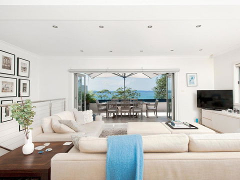 Jacaranda Blue @ Corlette - Lismore Accommodation 0