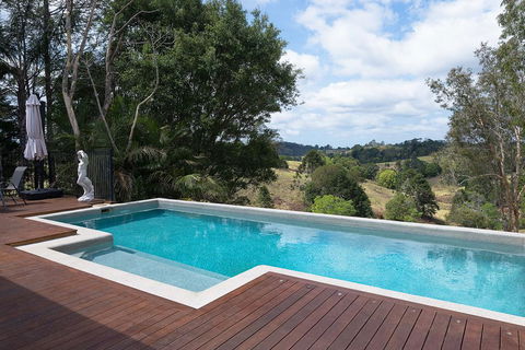 Jacaranda Cottages - Lismore Accommodation 1