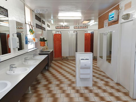 Jacaranda Holiday Park - Lismore Accommodation 1