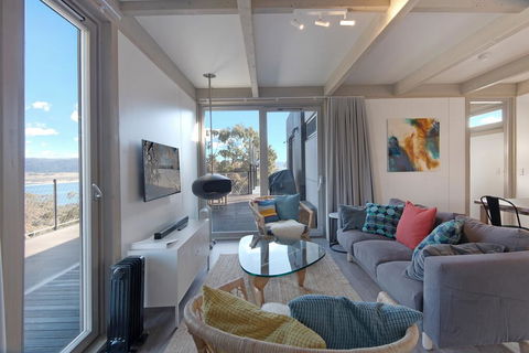 JINDY HOUSE BRAND NEW And STYLISH AMAZING VIEWS - Lismore Accommodation 3