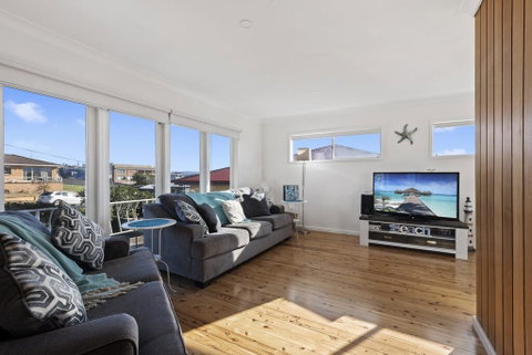 Jubilee Ave 10, Ulladulla - Lismore Accommodation 0