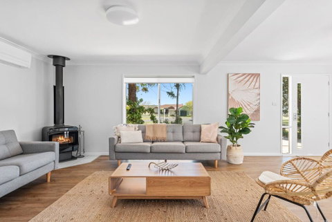 Kendall Cres 49 Burrill Lake - Lismore Accommodation 2