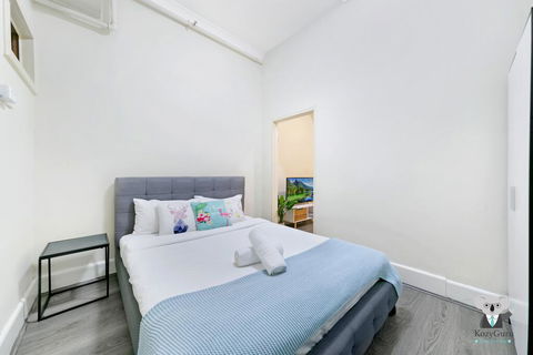 KOZYGURU Kings Cross SKY GARDEN Studio CBD - Lismore Accommodation 1