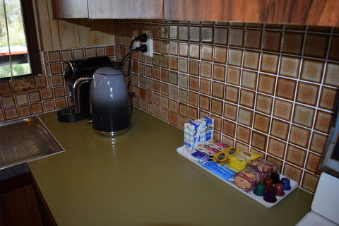 Lancelin Home With Beach And Park Views - Lismore Accommodation 2