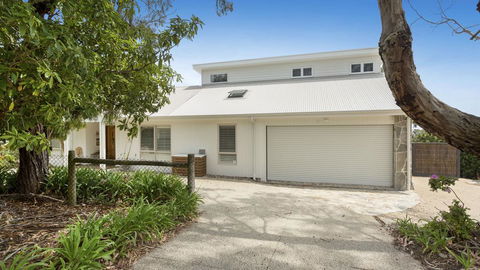 LANIKAI - MOUNT MARTHA - Lismore Accommodation 3