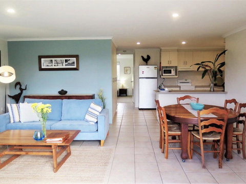 Lawson Beachfront - Lismore Accommodation 0
