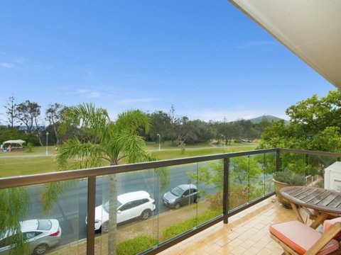 Lawson Beachfront - Lismore Accommodation 1