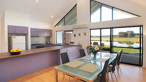 Le Reve 3 - Lismore Accommodation 2