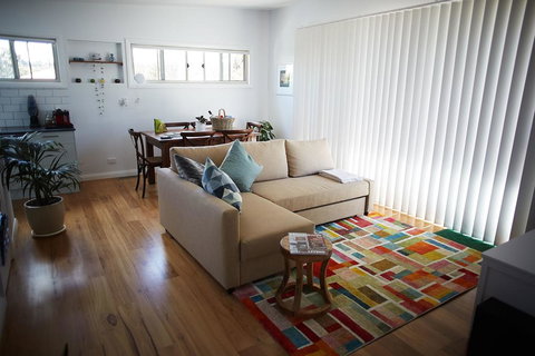 Lil Yoorana - New Cozy Modern - 4 Min Walk To Town - Close To Everything - Lismore Accommodation 1
