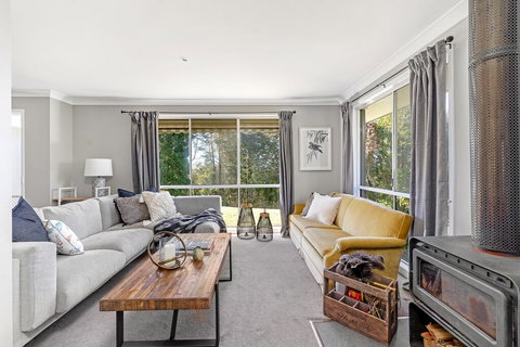 Lilyview Cottage - Robertson - Lismore Accommodation 3