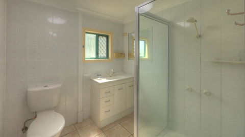 Lucinda Fishing Lodge - Lismore Accommodation 2